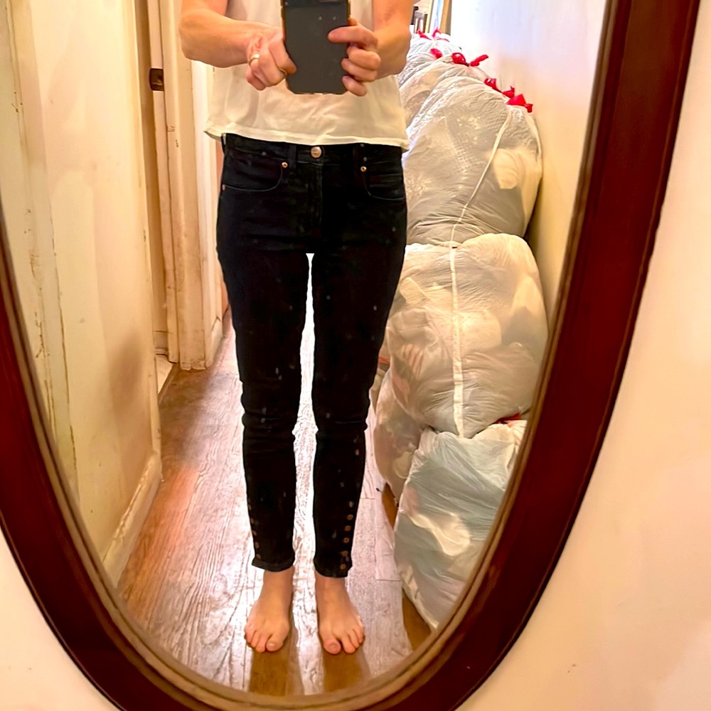 LOfT high waisted jeans with buttons at the ankle!! 28”, 13” across waist,